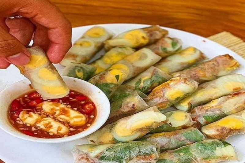 Mỗi cách làm sốt me chấm bánh tráng đều mang hương vị riêng biệt