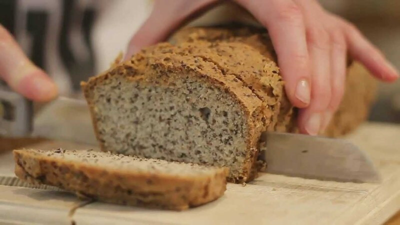 Bánh mì nguyên cám được bổ sung vào thực đơn một cách khoa học có thể giúp giảm cân hiệu quả